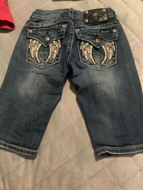 Miss me Signature capri Jeans in Blue Denim